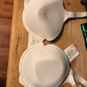 Vanity fair women’s bra 36D